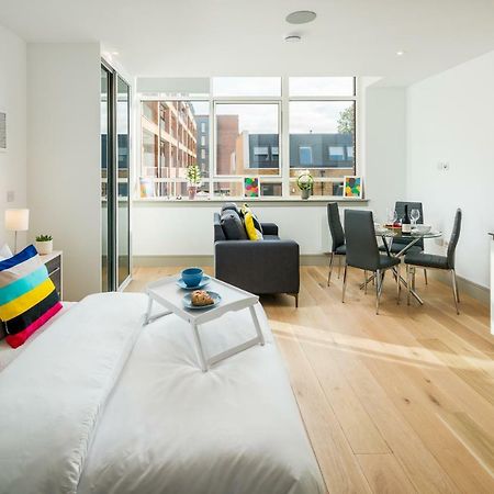 Modern London City Apartment - Victoria Line Exteriér fotografie