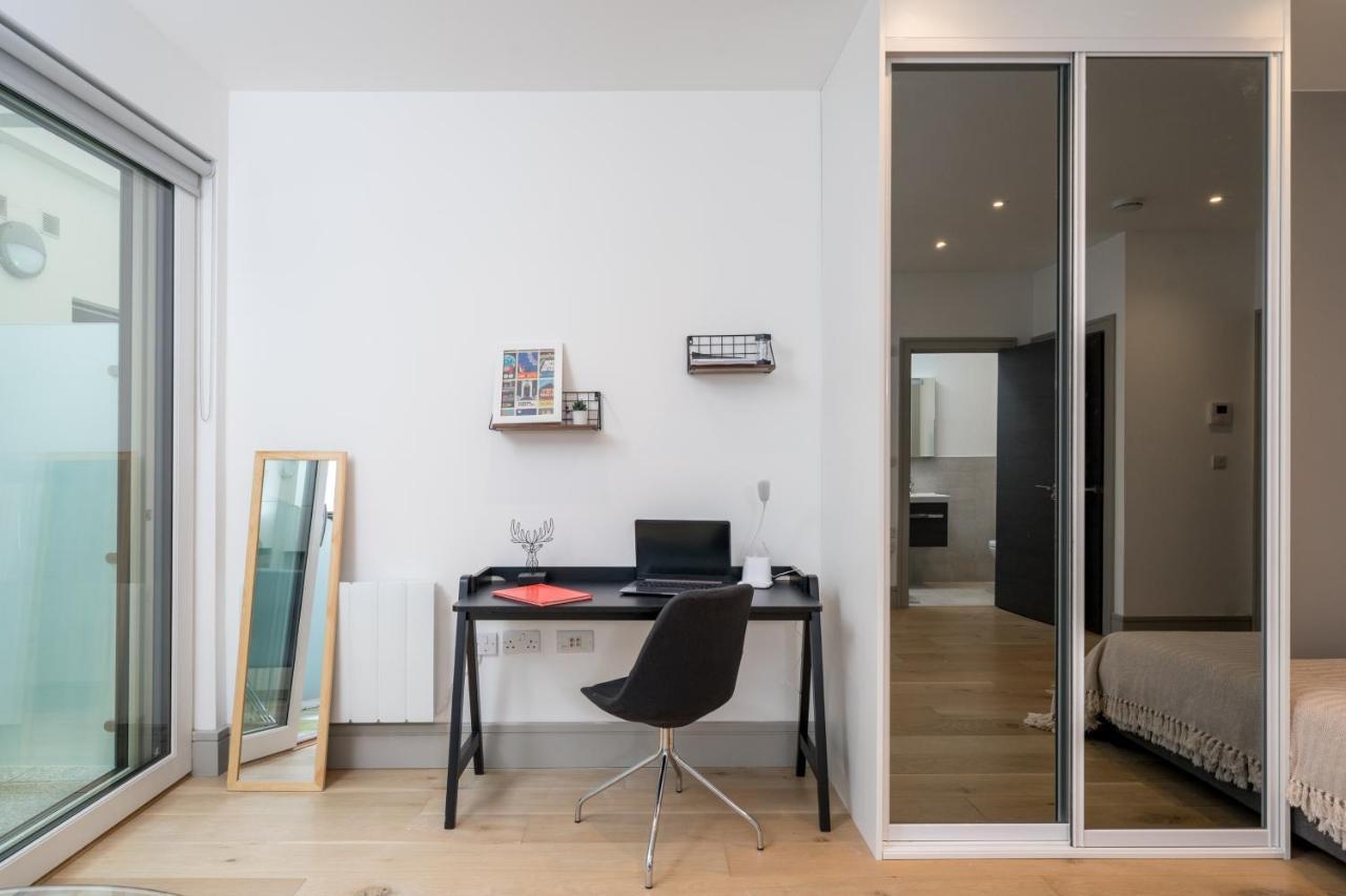 Modern London City Apartment - Victoria Line Exteriér fotografie
